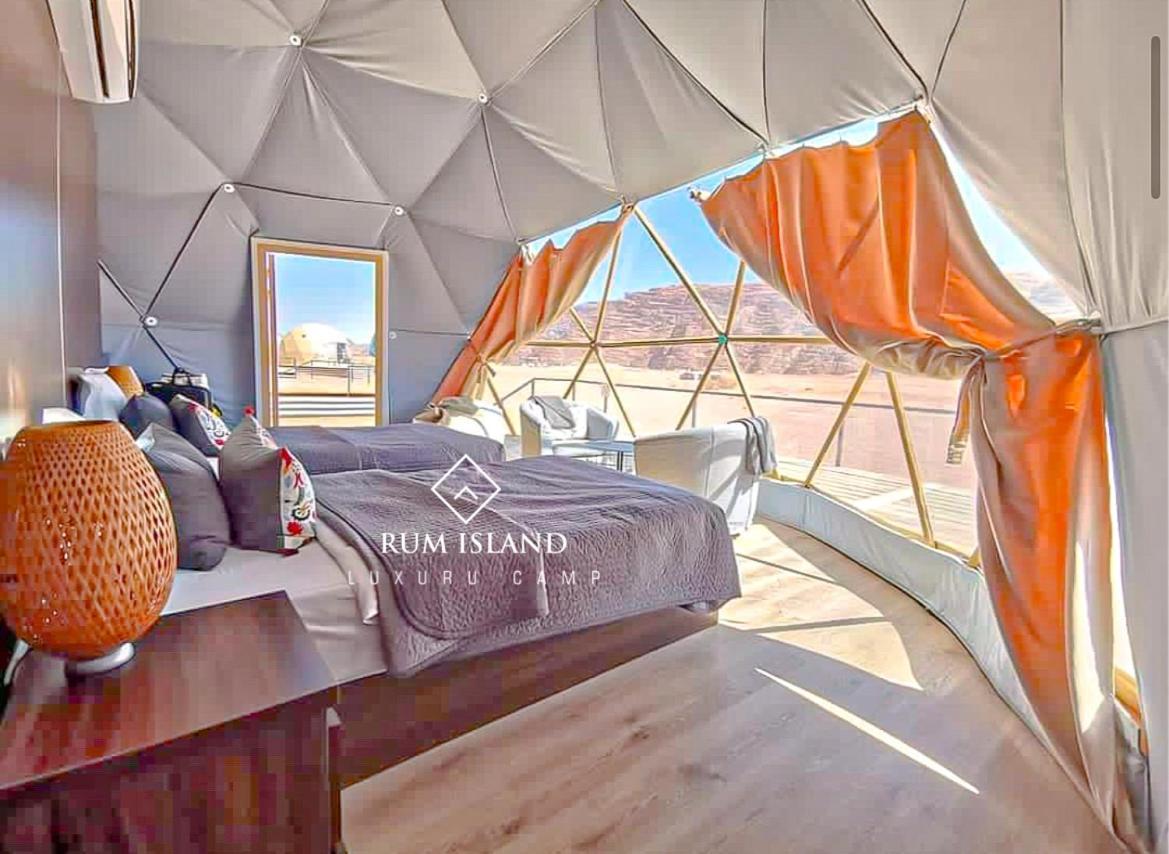 Rum Island Luxury Camp & Bubbles Hotel Wadi Rum Exterior foto